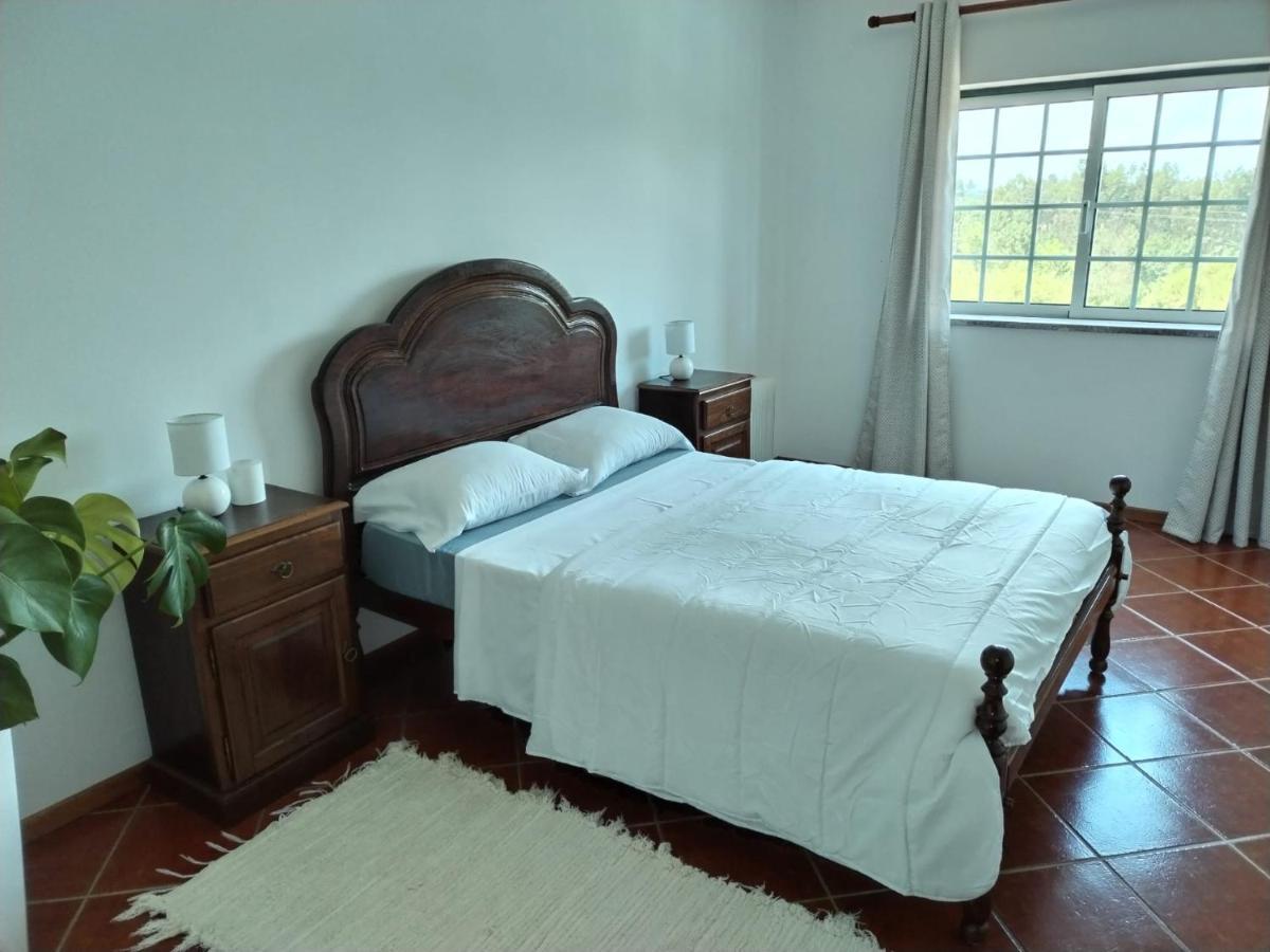 Majo Alojamento Local Bed & Breakfast Tábua Oda fotoğraf